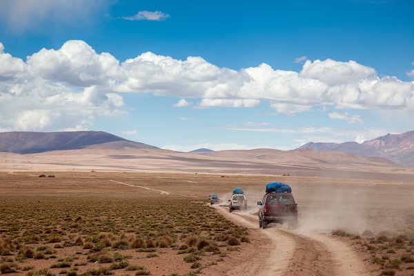 voitures dans le désert