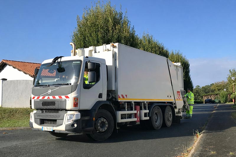 Camion collecte de déchets